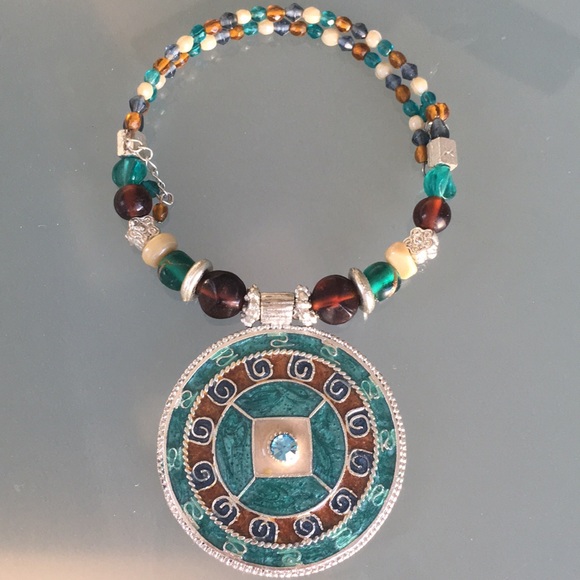 Wrap around beaded Choker Necklace - Picture 2 of 5